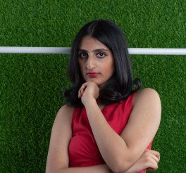 aditi-iyer-by-yeashu-yuvraj-scaled-e1652263110160-960x895